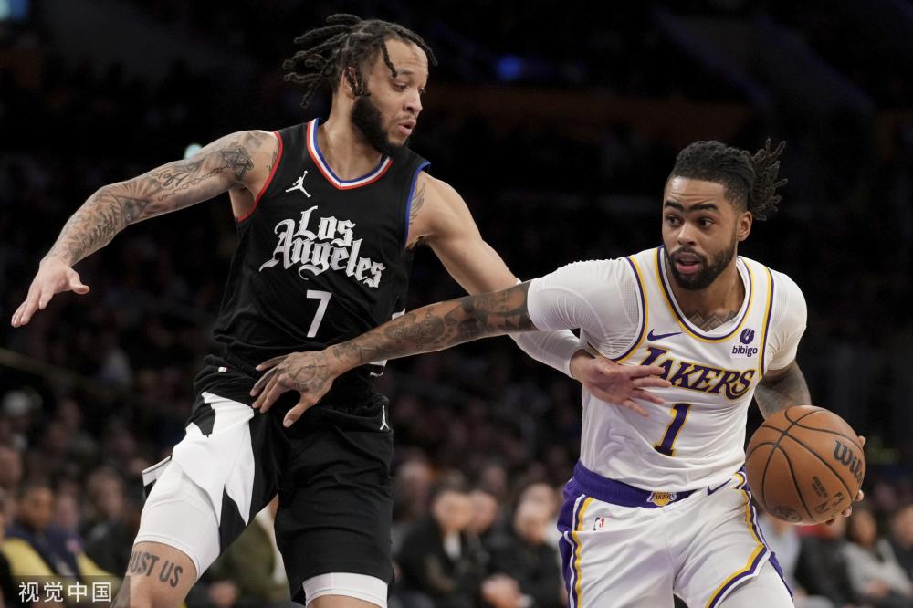 在现代足球 在现代足球